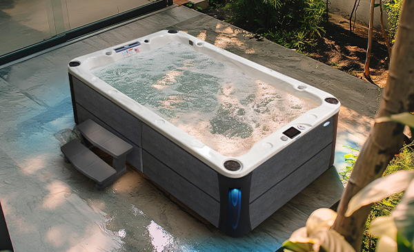 Deck Series Tuscaloosa hot tubs for sale